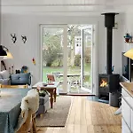 8015-kalvehave-hasselvej-3 *
