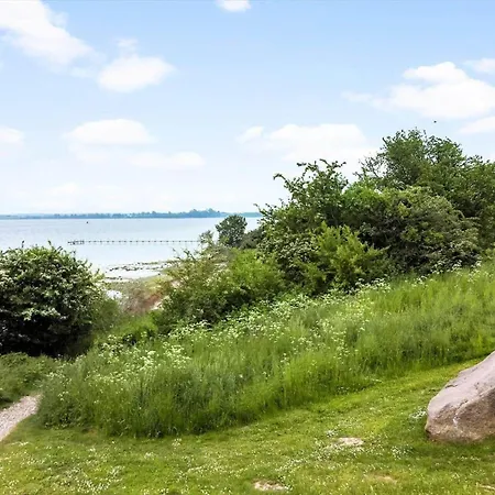 8015-kalvehave-hasselvej-3 * Kalvehave (Zealand)