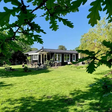 8015-kalvehave-hasselvej-3 * Kalvehave (Zealand)