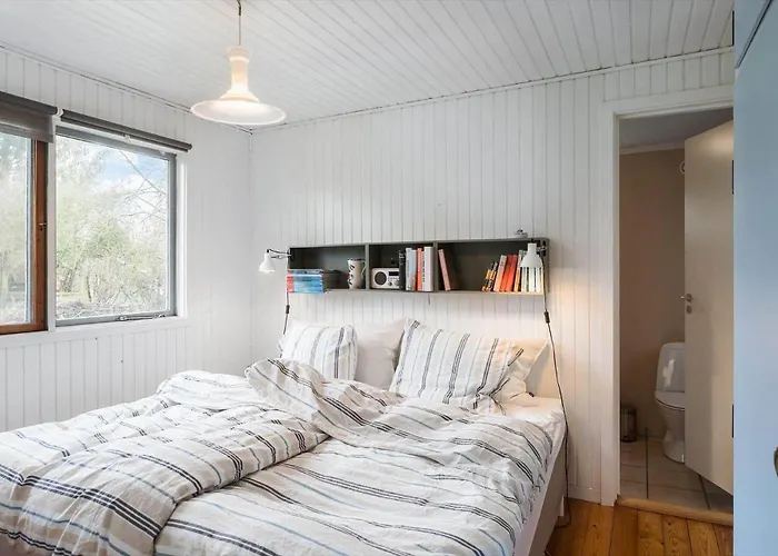Semesterbostad 8015-kalvehave-hasselvej-3 *